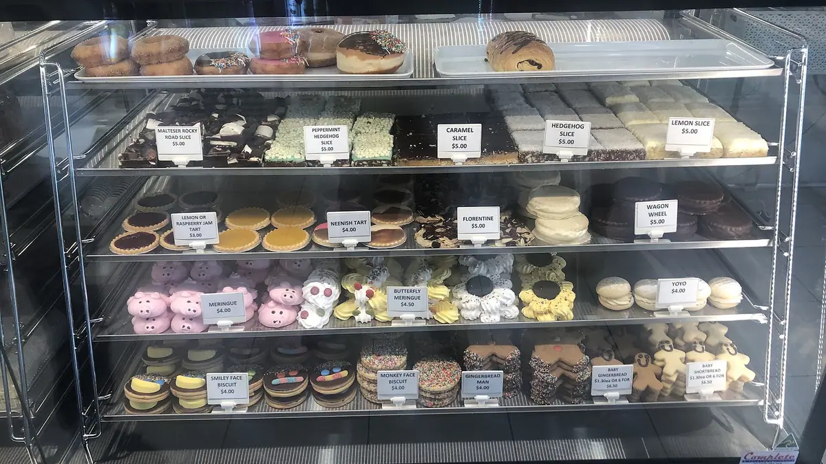 Percy Ingle – bakery in Brentwood town centre